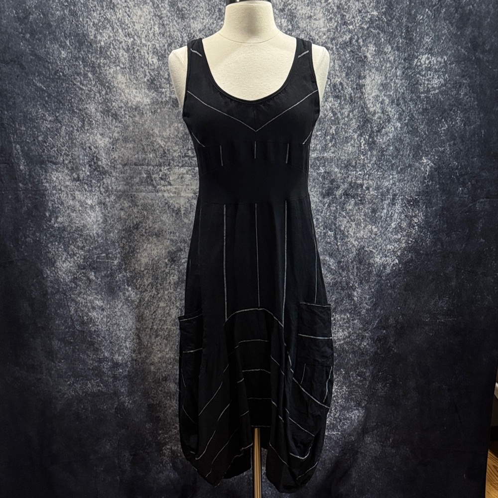 Inizio Black & White stripe Sleeveless Linen Midi Dress